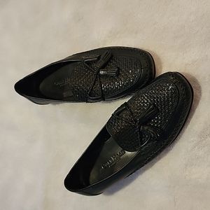 Cole Haan Black Country Loafer with tassels 8B